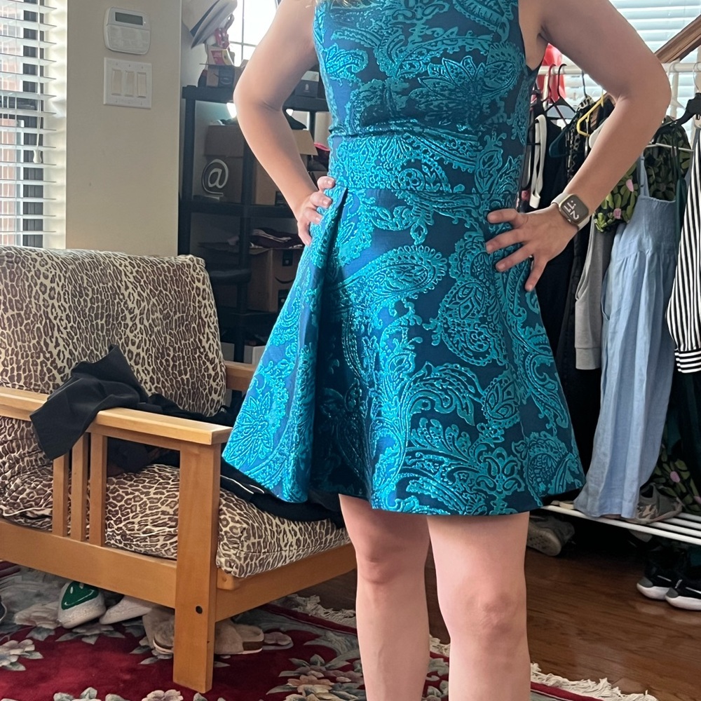 Elegant Blue Patterned Dress